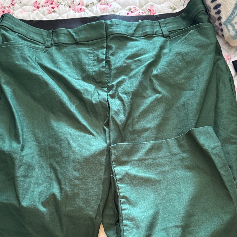 Lane Bryant Deep Green Capri Pants
